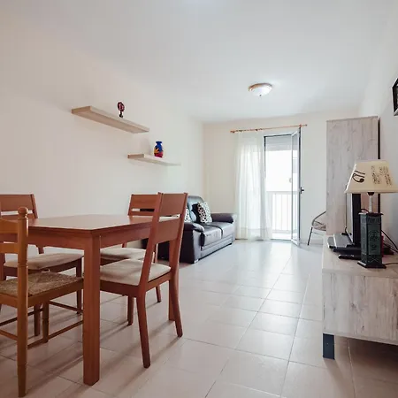 Colon By Rivero Аринага